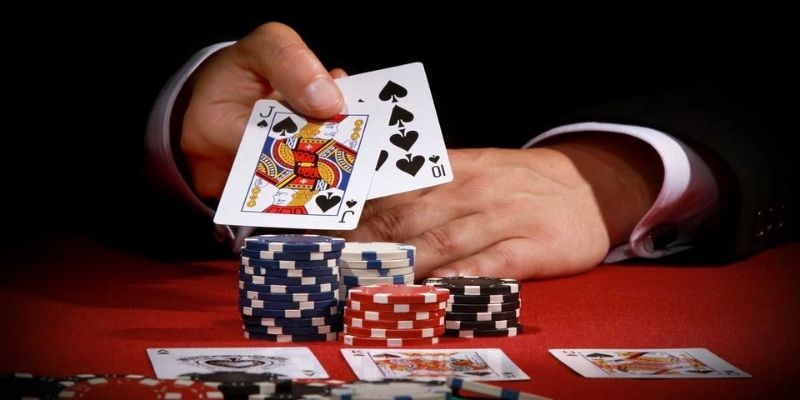 luat-choi-poker